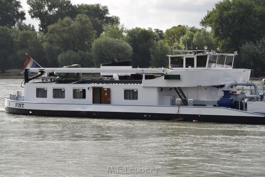 Schiff 1 Koeln in Hoehe der Koelner Zoobruecke P289.JPG - Miklos Laubert